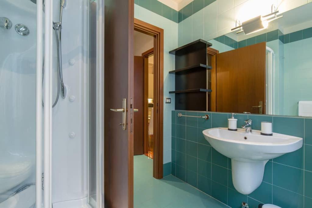 Comfortable Apartment Behind Arena Di فيرونا المظهر الخارجي الصورة